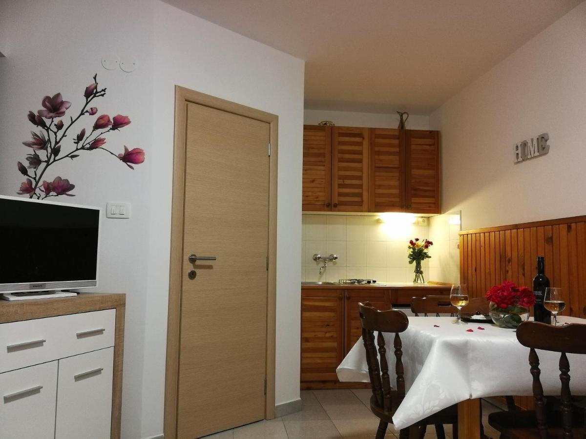 Giorgina Apartments Умаг Екстер'єр фото
